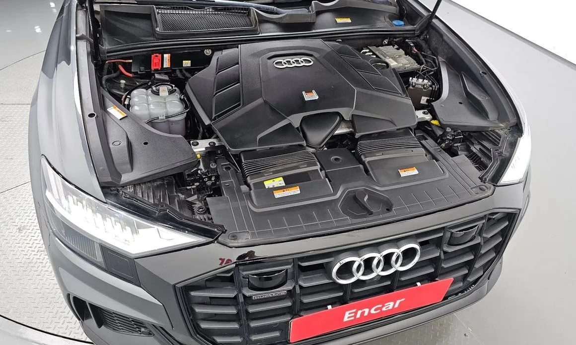 Audi Q8 2021 из KR, фото 9