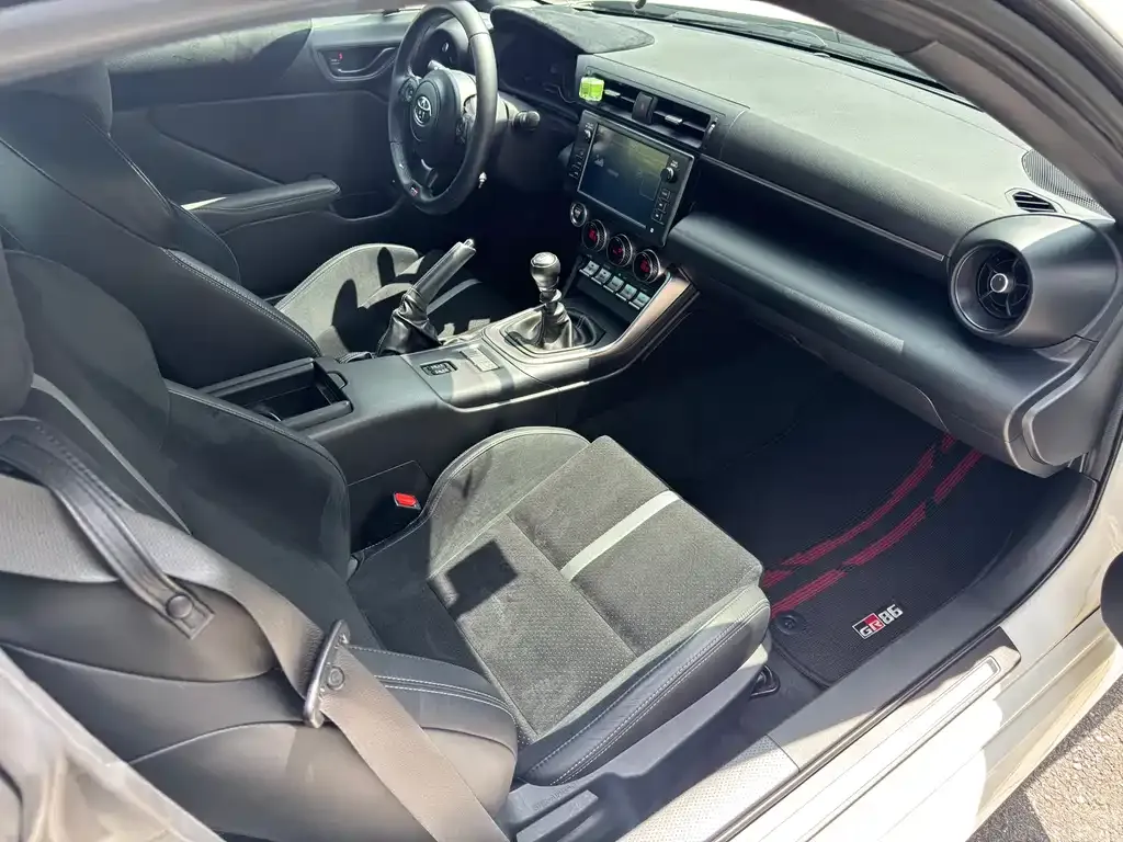 Toyota 86 2023 из CN, фото 8
