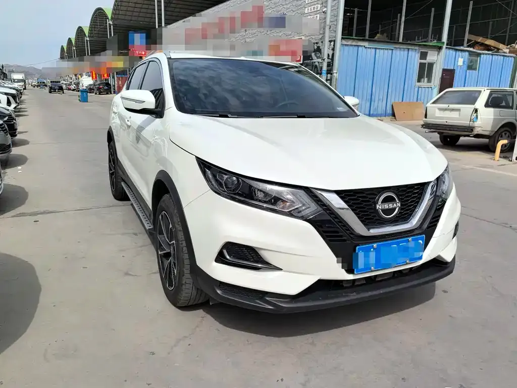 Nissan Qashqai — фото 6