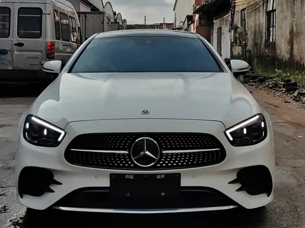 Mercedes-Benz E-Class (Import) — фото 8