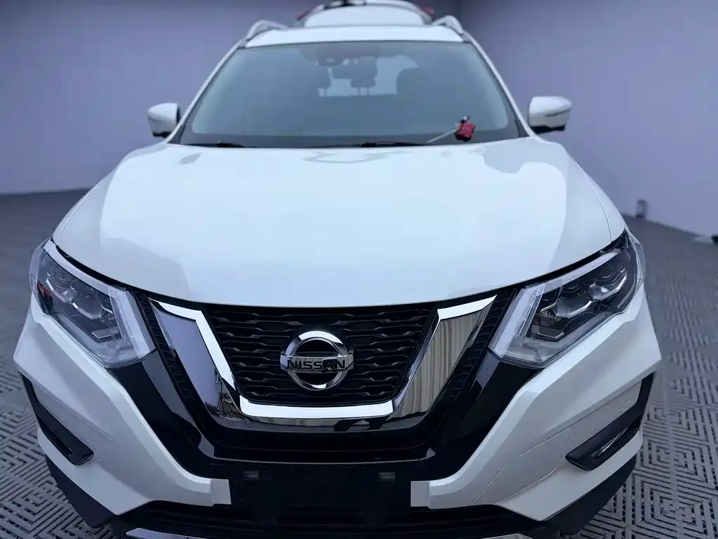 Nissan X-Trail — фото 4