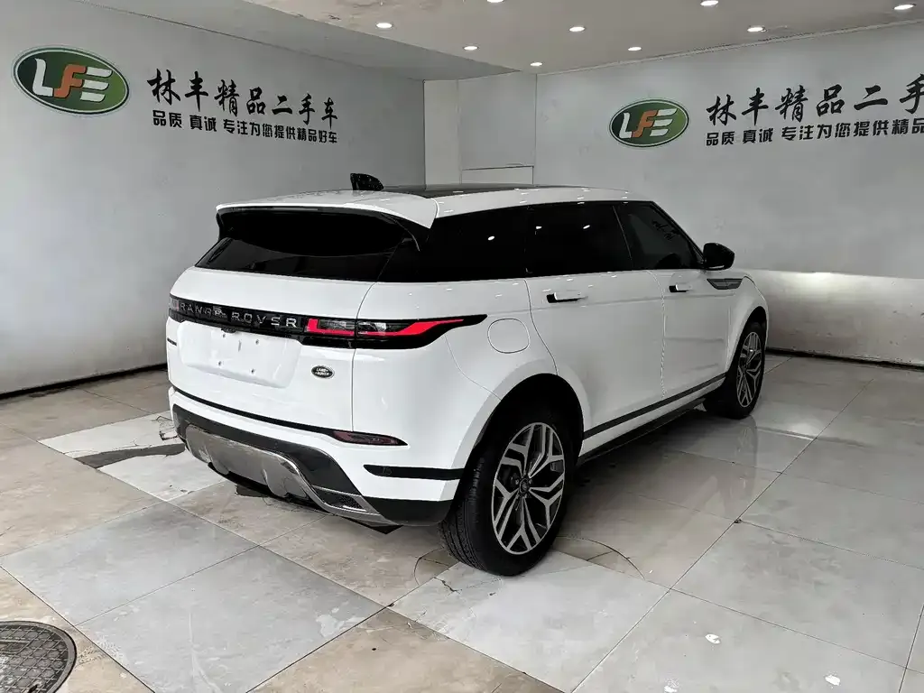 Land Rover Evoque — фото 6
