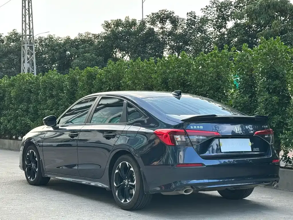 Honda Civic — фото 6