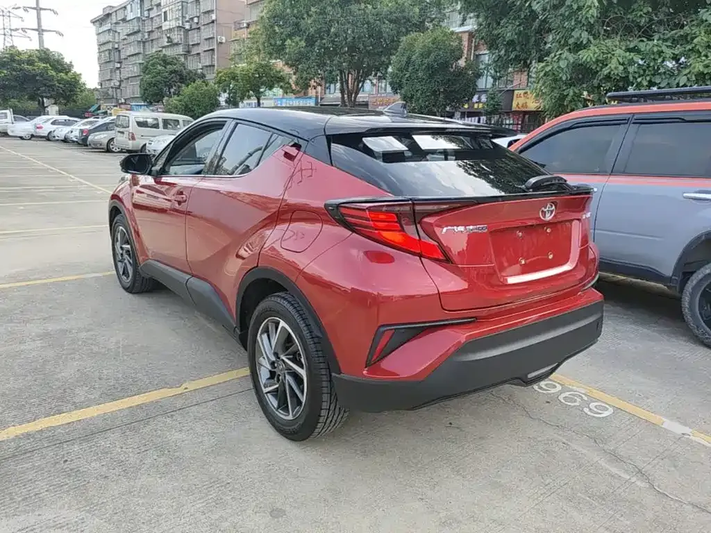 Toyota C-HR 2024 из CN, фото 9