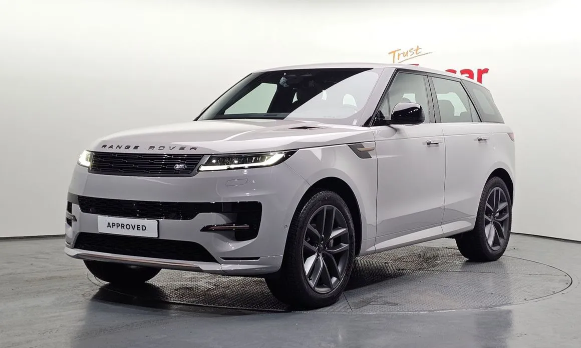 Land Rover Range Rover Sport — фото 1