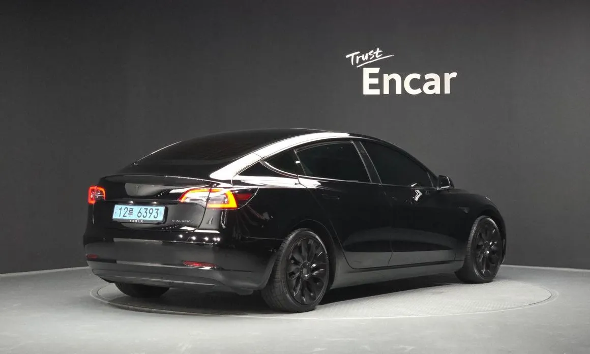 Tesla Model 3 2021 из KR, фото 5