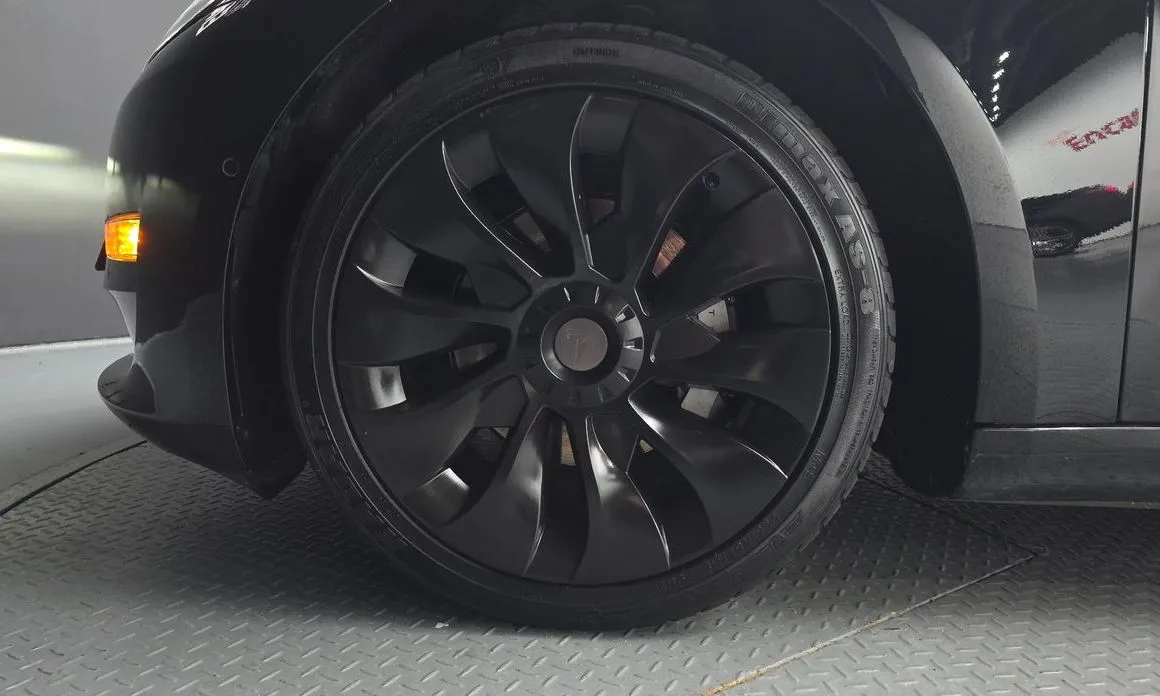 Tesla Model 3 2021 из KR, фото 9