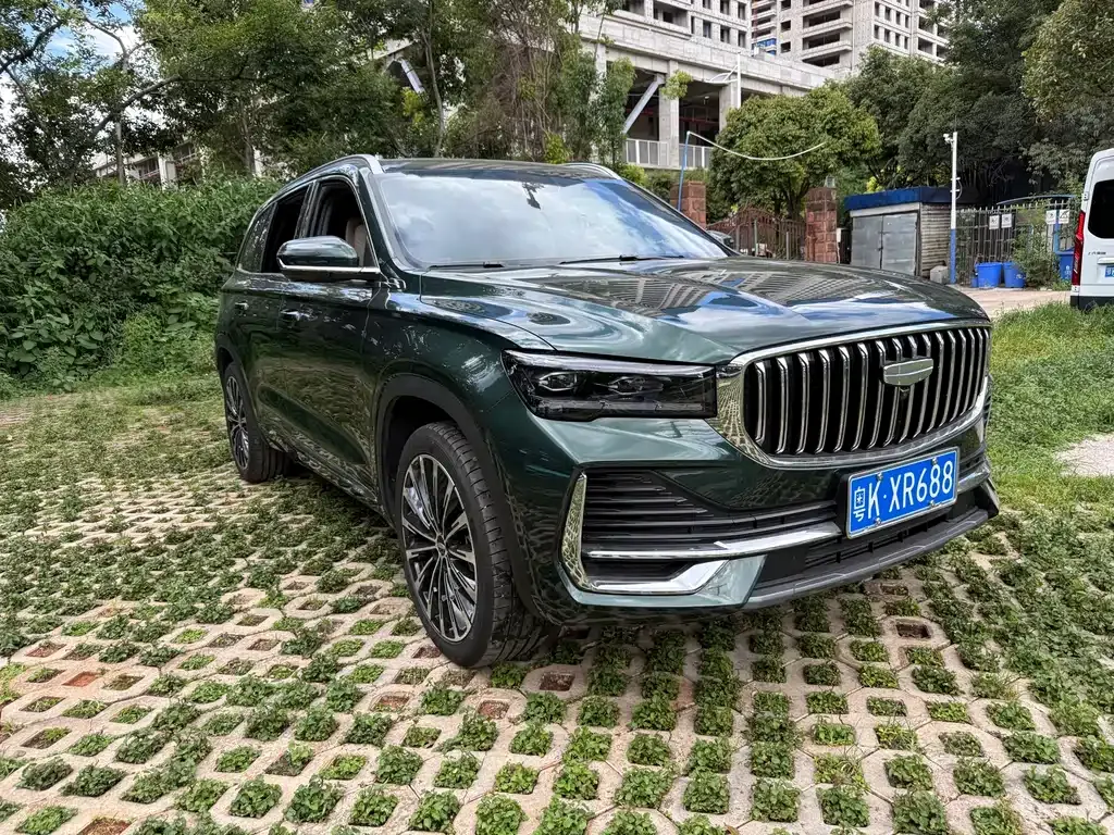 Geely Xingyue L — фото 9