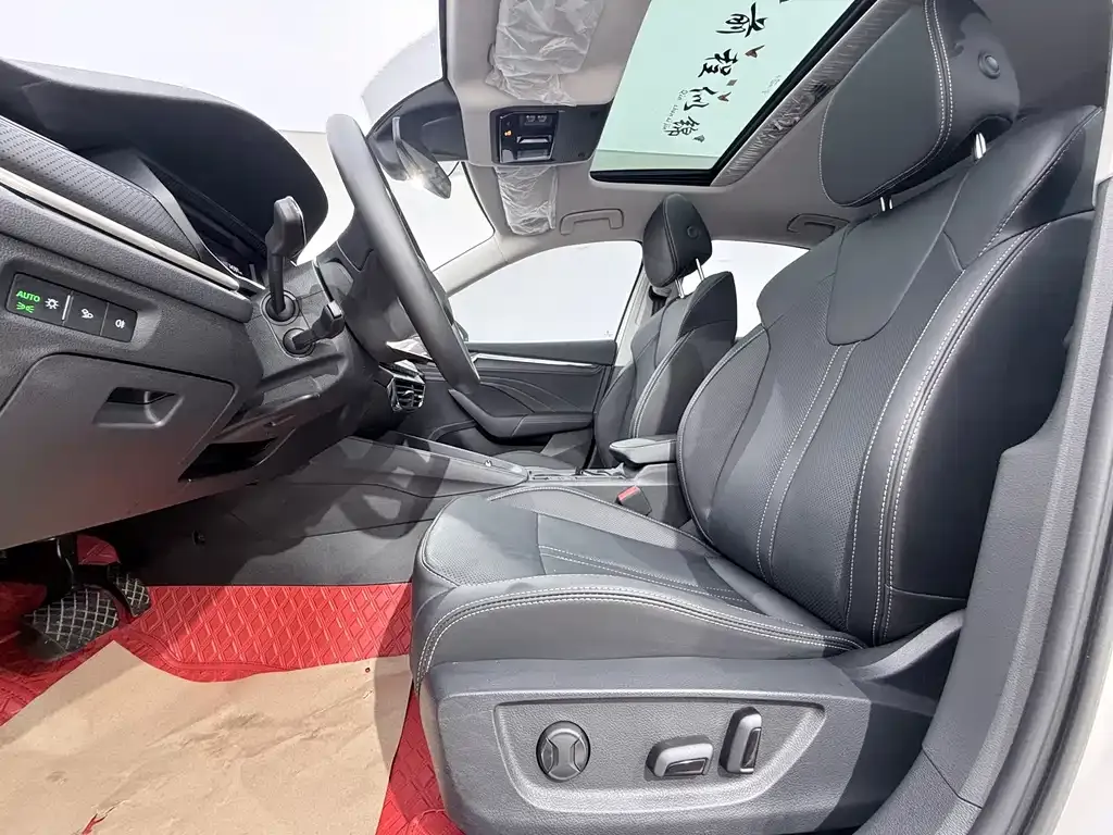 Skoda Octavia — фото 4