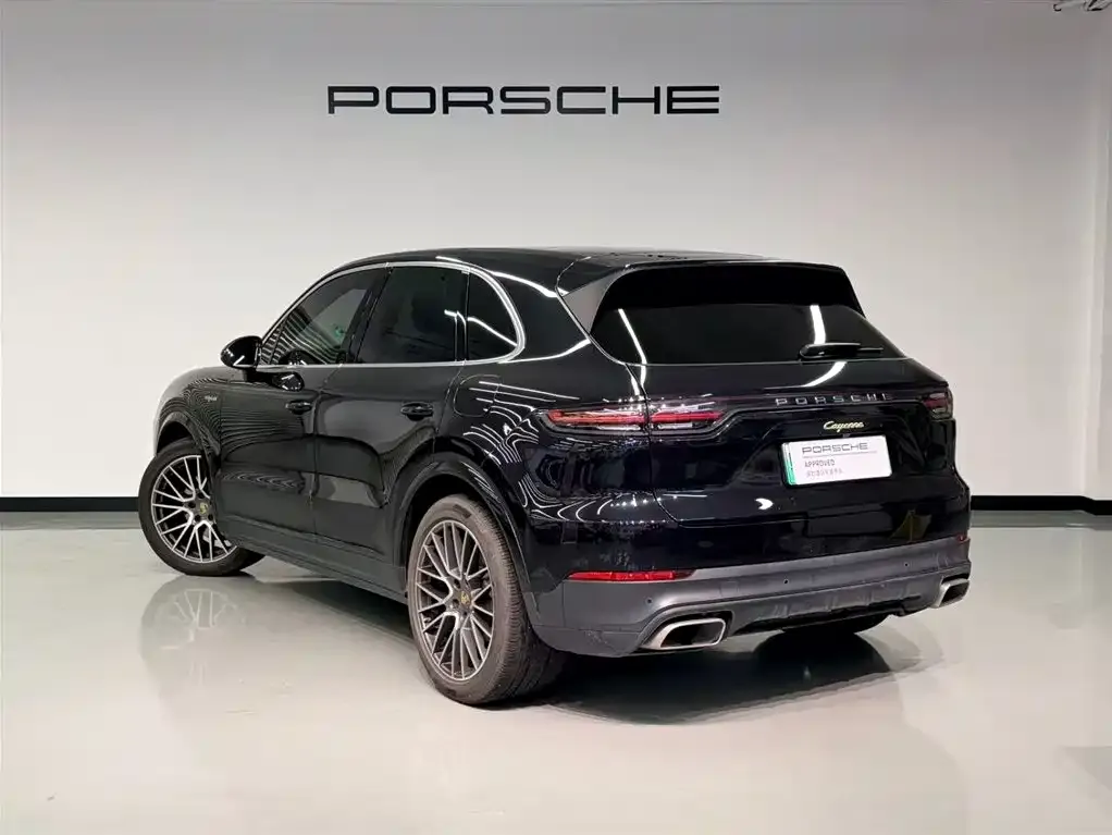 Porsche Cayenne Hybrid — фото 8