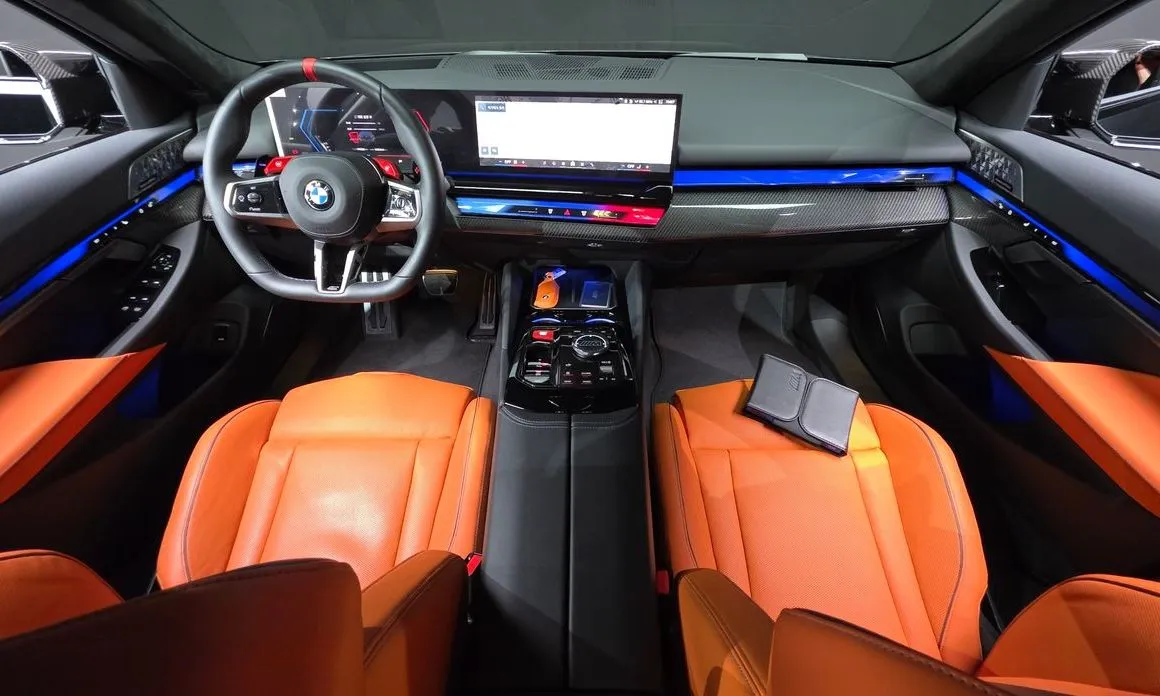 BMW M5 2026 из KR, фото 8
