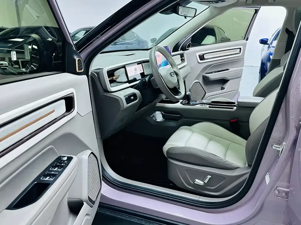 Geely Icon — фото 7