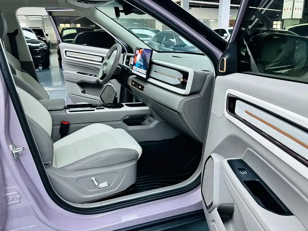 Geely Icon — фото 4