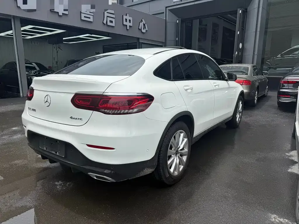 Mercedes-Benz GLC Coupe — фото 2