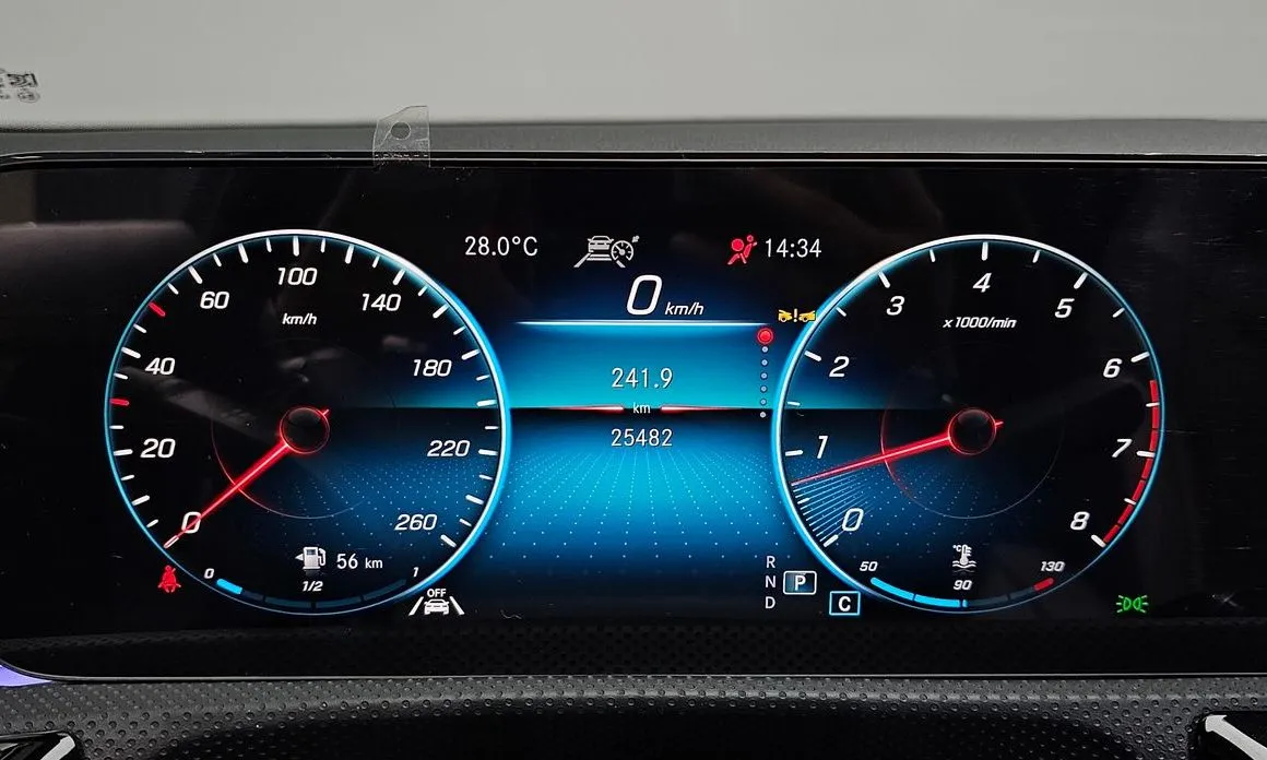 Mercedes-Benz CLA-Class — фото 10