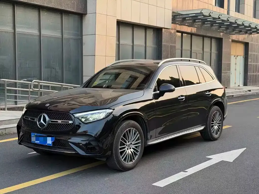 Mercedes-Benz GLC — фото 1