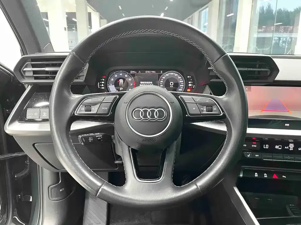 Audi A3 — фото 7