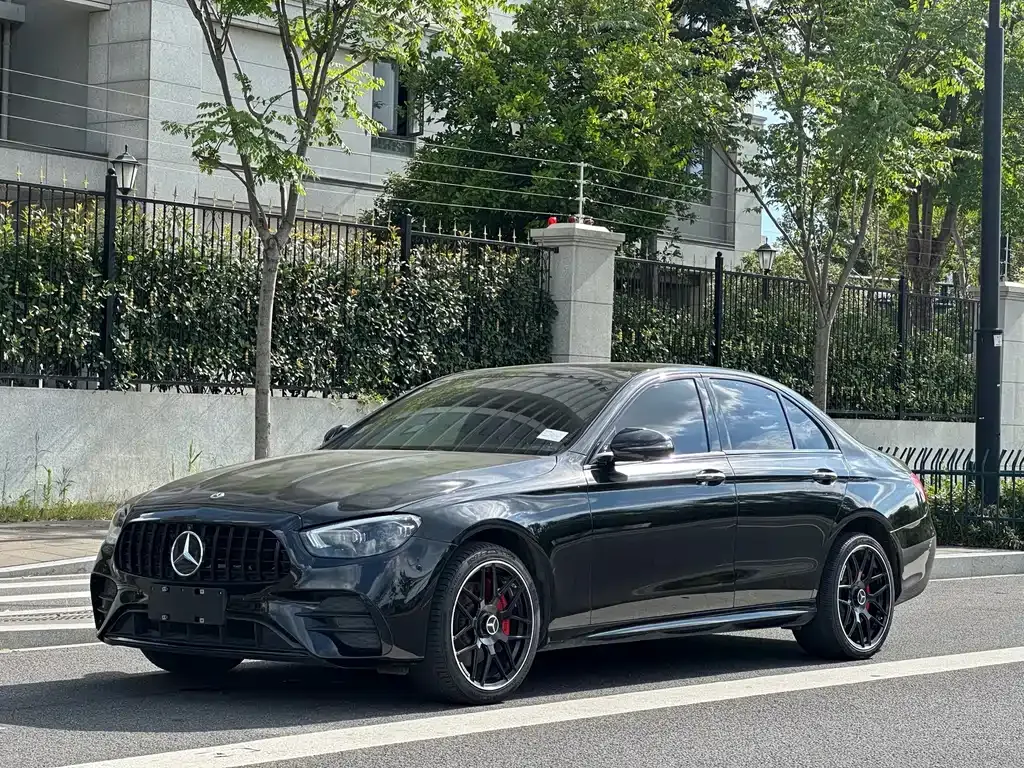 Mercedes-Benz E-Class (Import) — фото 1