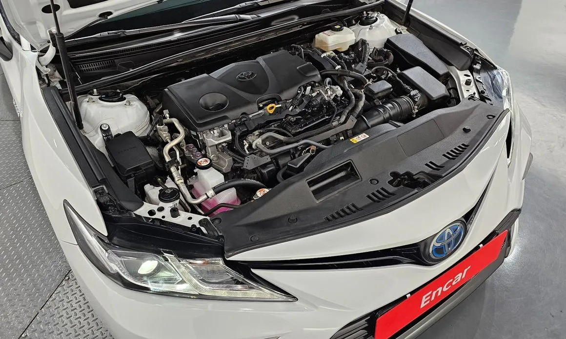 Toyota Camry 2023 из KR, фото 9