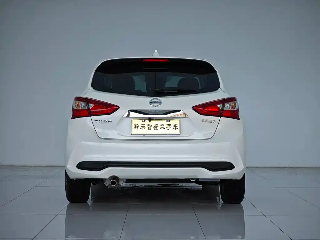 Nissan Tiida 2024 из CN, фото 10