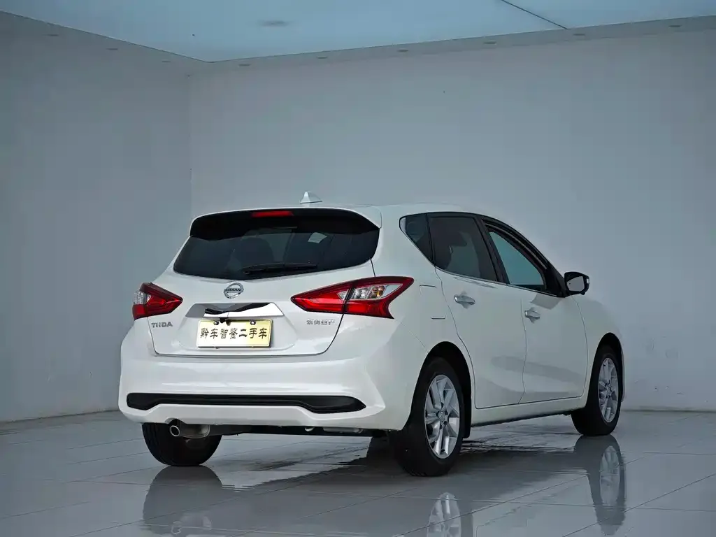 Nissan Tiida 2024 из CN, фото 7