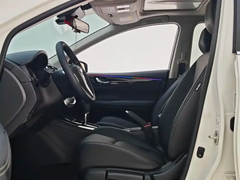 Nissan Tiida 2024 из CN, фото 9