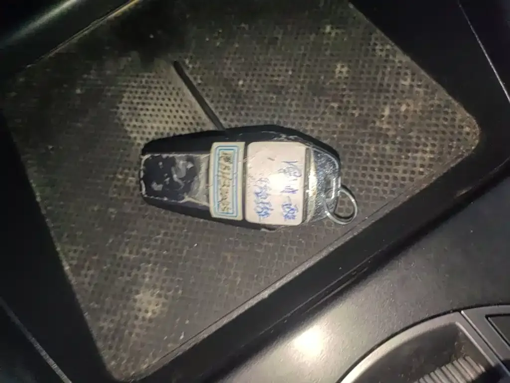 BYD Seal 05 DM-i — фото 9