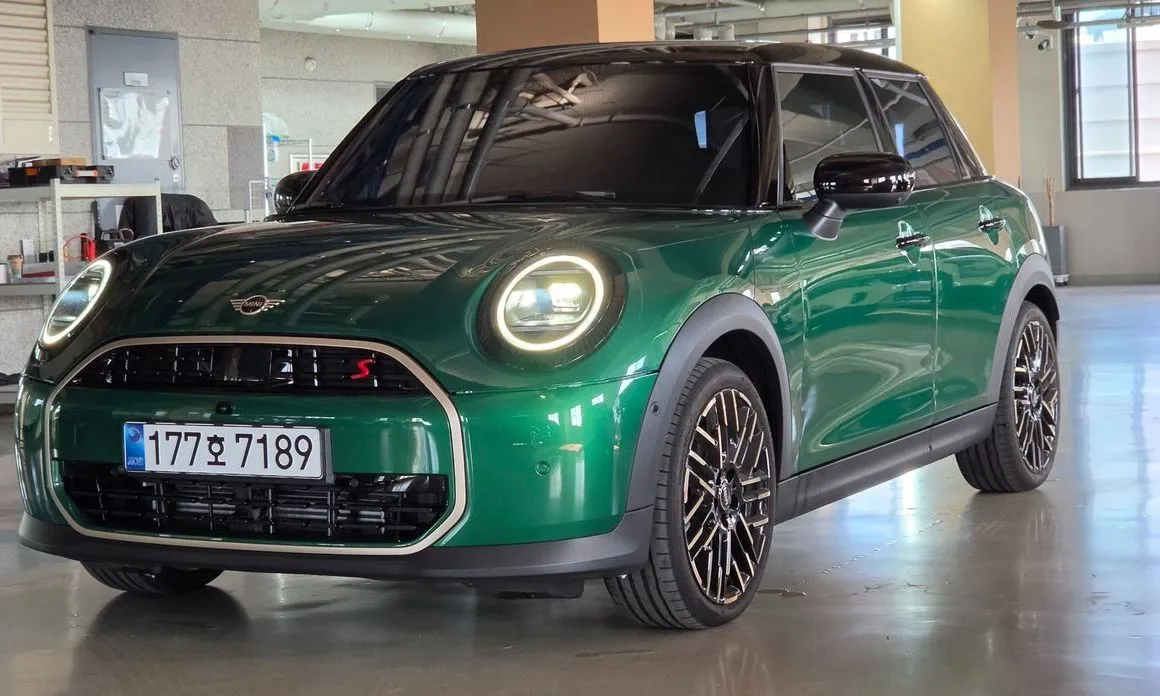 Mini Cooper 2025 из KR, фото 3