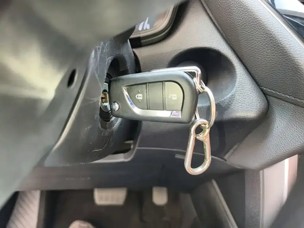 Toyota Frontlander 2024 из CN, фото 8