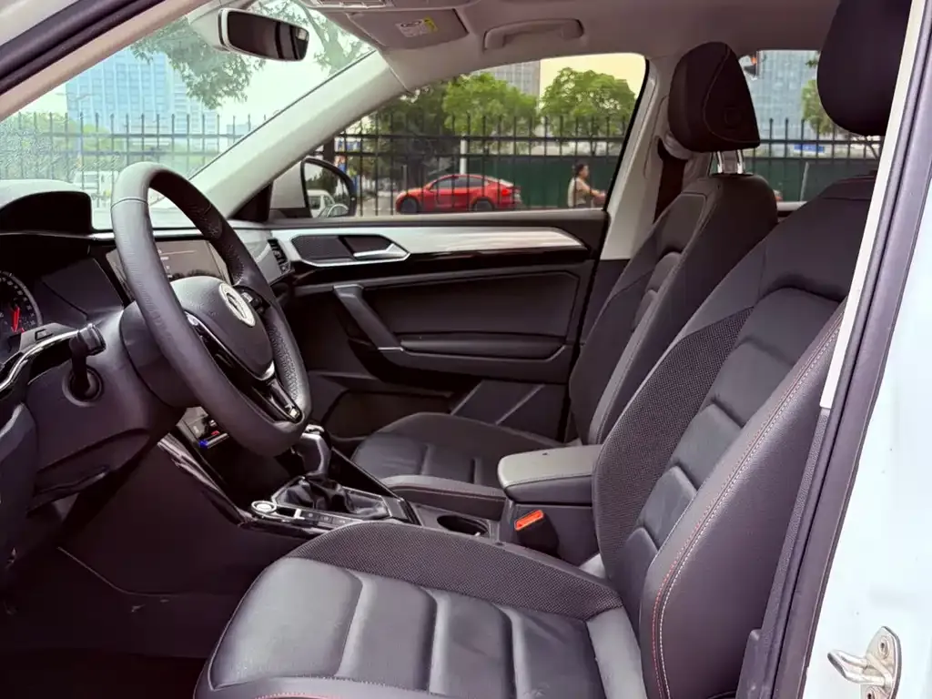 Volkswagen Tayron 2021 из CN, фото 6