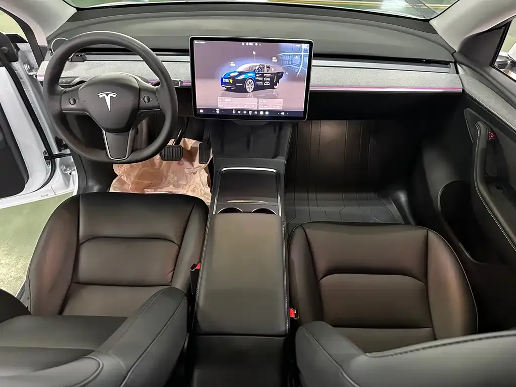 Tesla Model Y — фото 3
