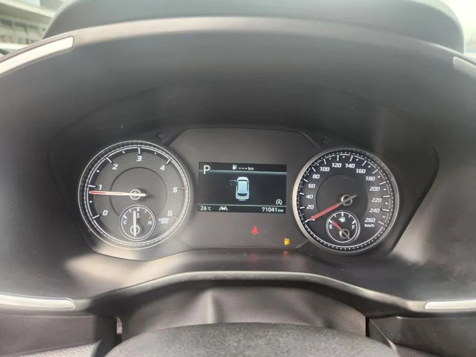 Hyundai Santafe 2023 из KR, фото 2