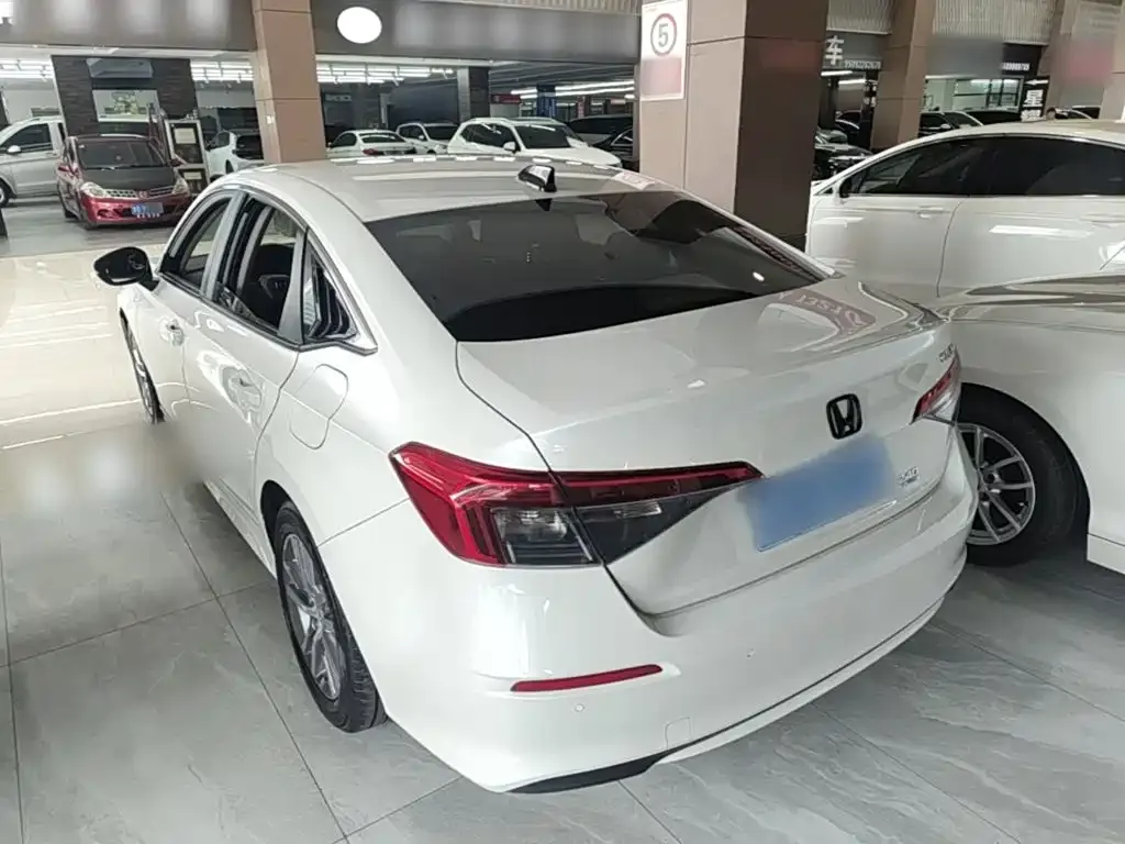 Honda Civic — фото 7