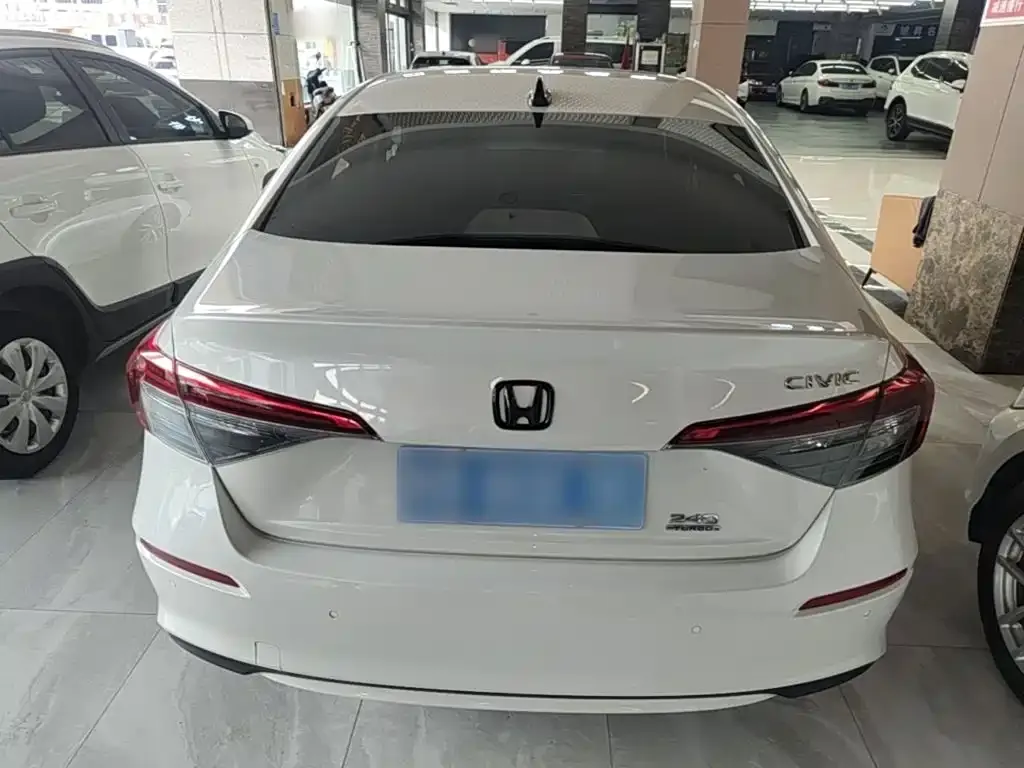 Honda Civic — фото 9