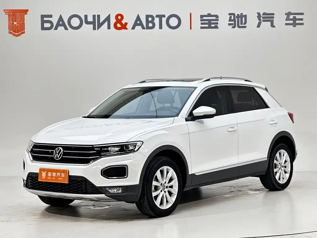 Volkswagen T-Roc — фото 1