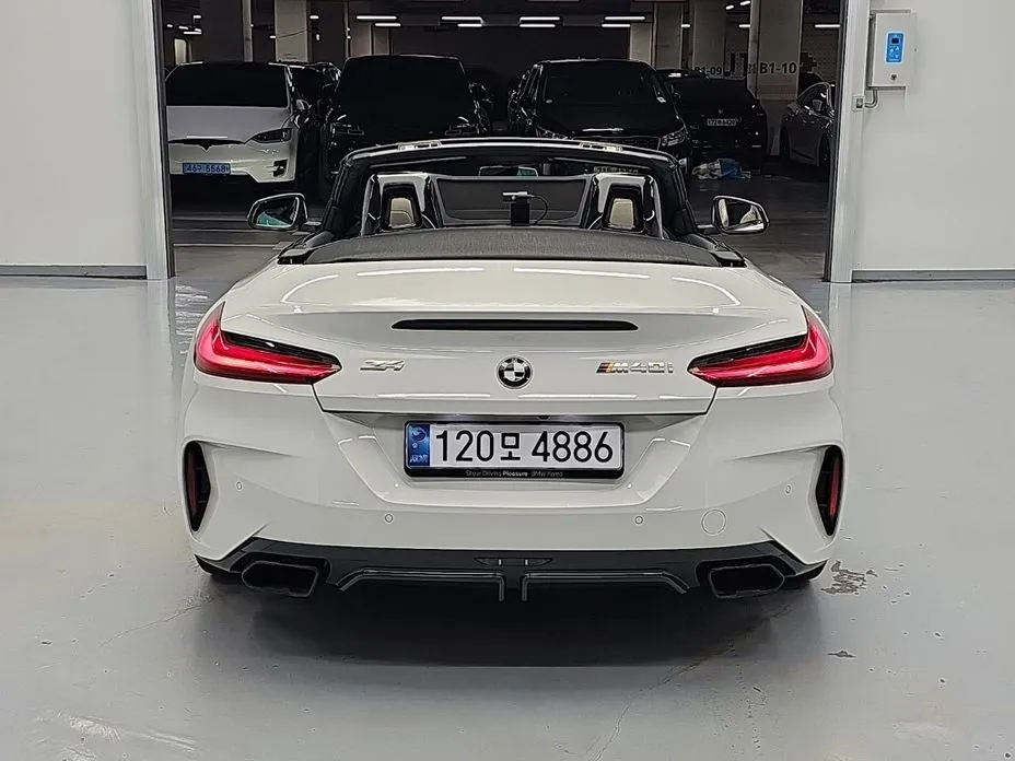 BMW Z4 — фото 10