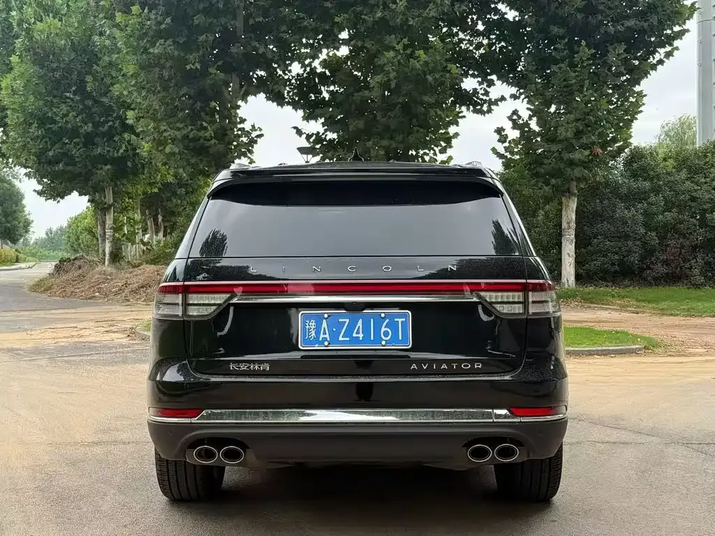 Lincoln Aviator — фото 9
