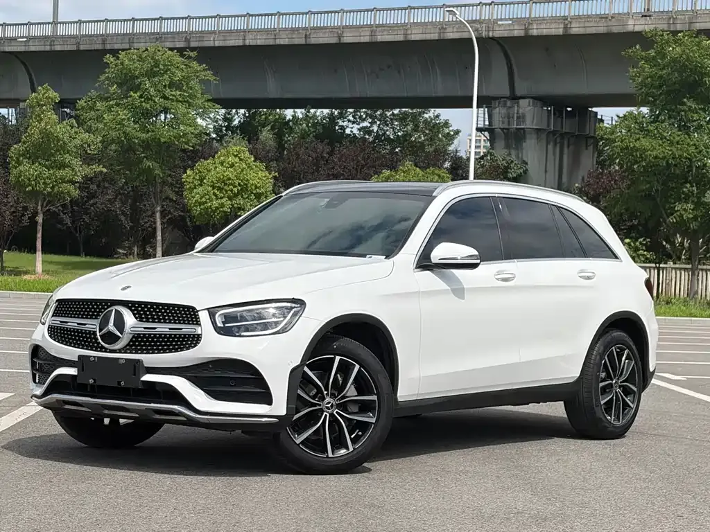 Mercedes-Benz GLC — фото 1