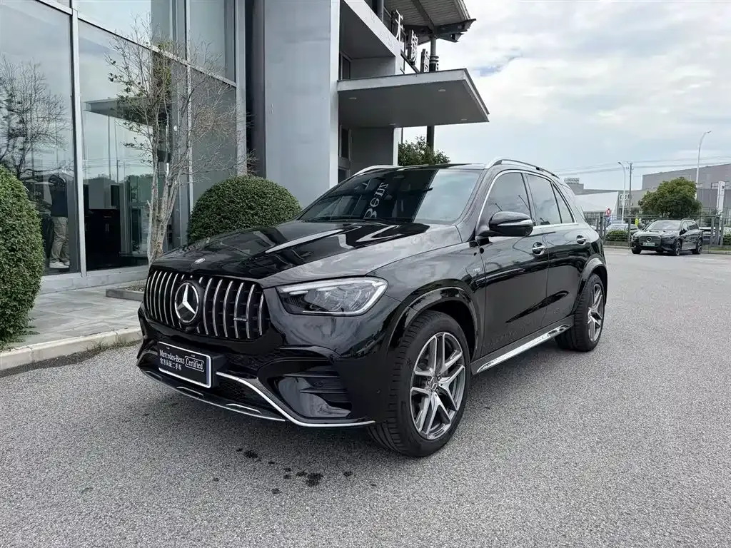 Mercedes-Benz GLE AMG — фото 1