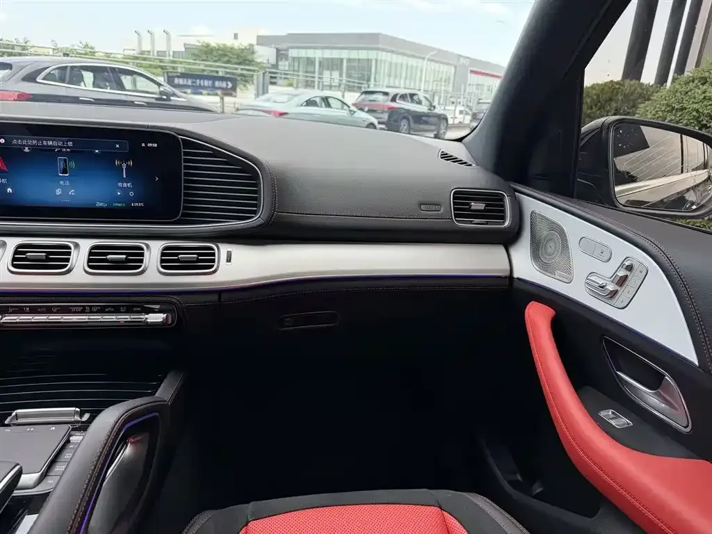 Mercedes-Benz GLE AMG — фото 7
