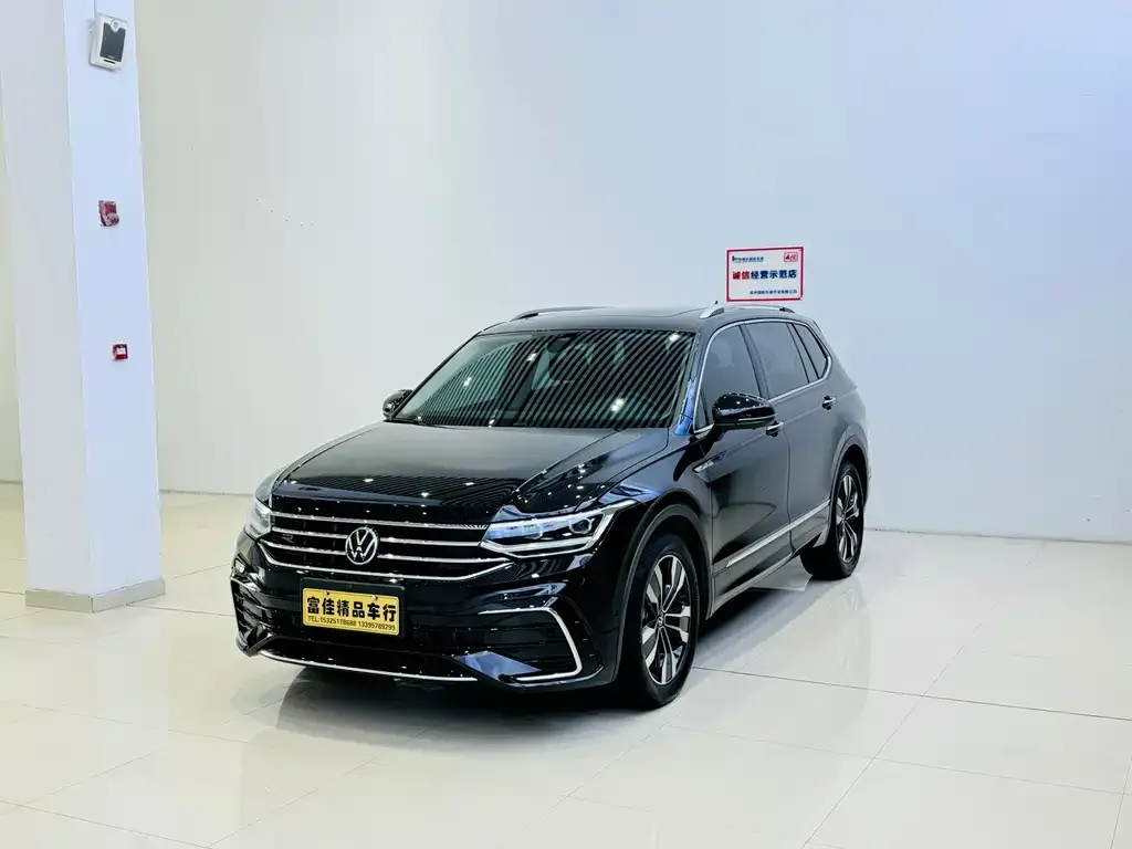 Volkswagen Tiguan L — фото 2