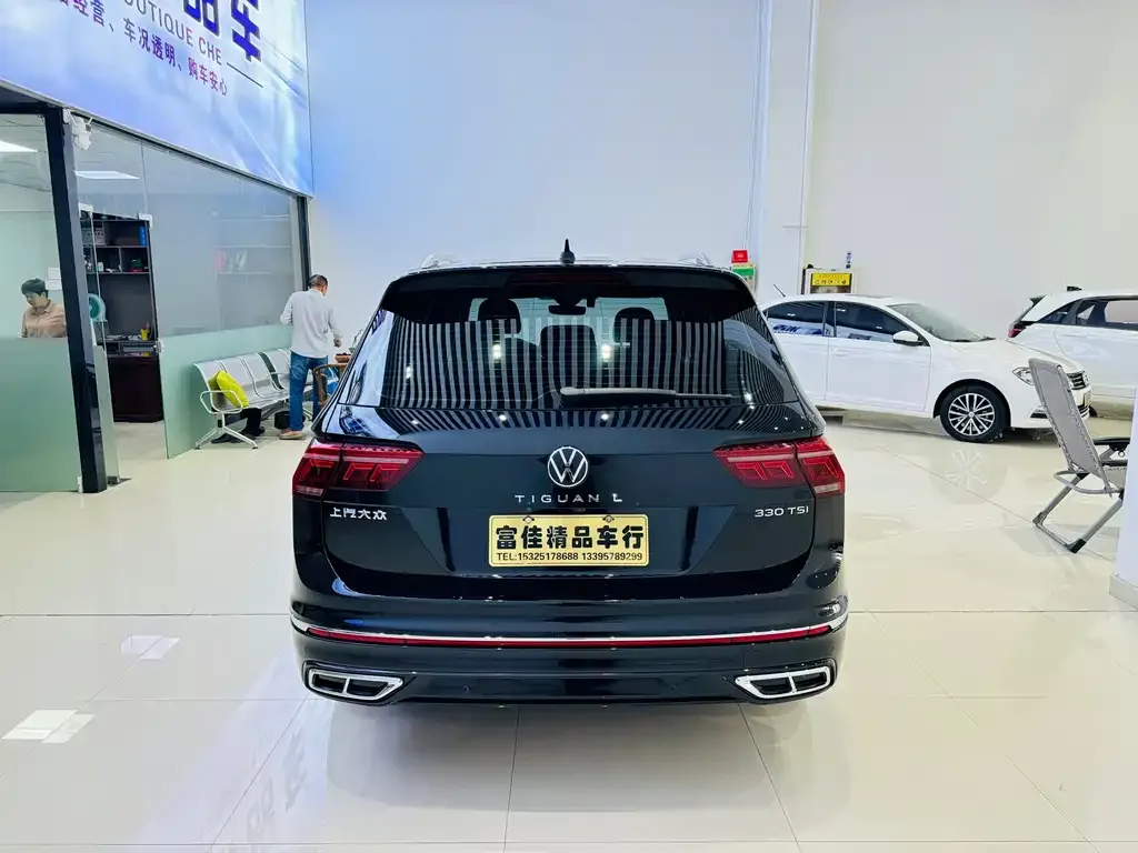Volkswagen Tiguan L — фото 5