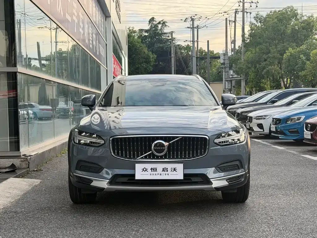 Volvo V90 — фото 3