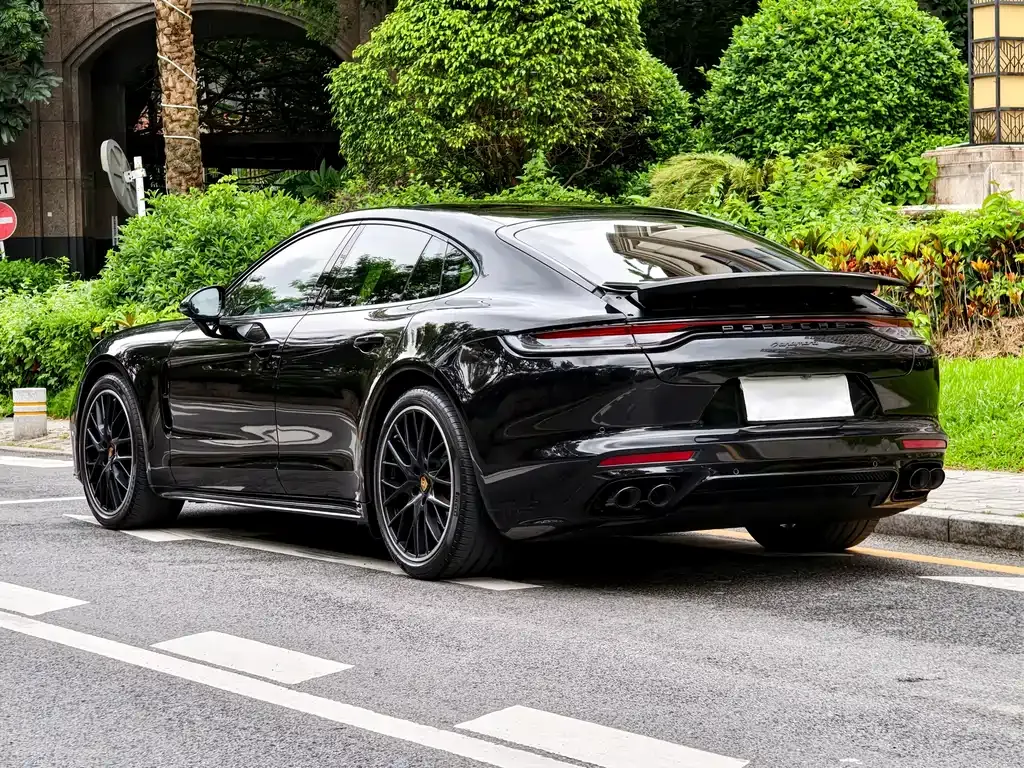 Porsche Panamera — фото 10