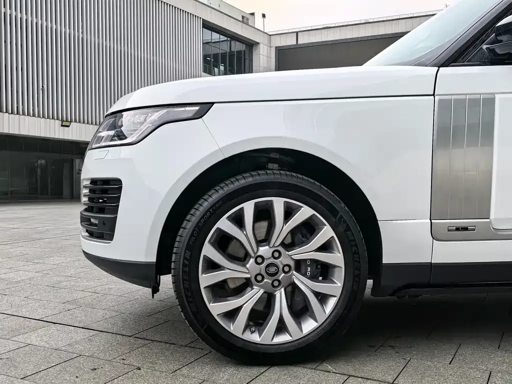 Land Rover Range Rover — фото 7