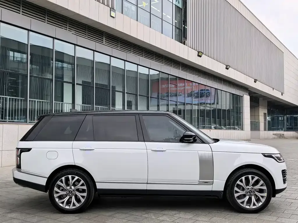 Land Rover Range Rover — фото 9