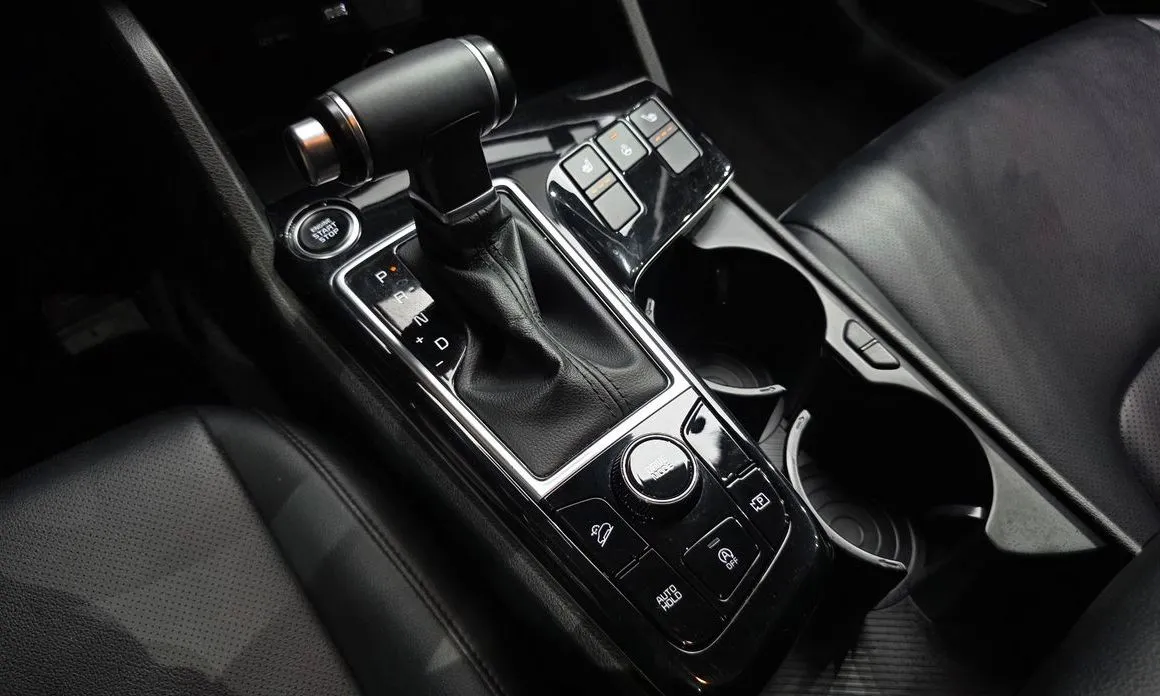 Kia Sportage — фото 9