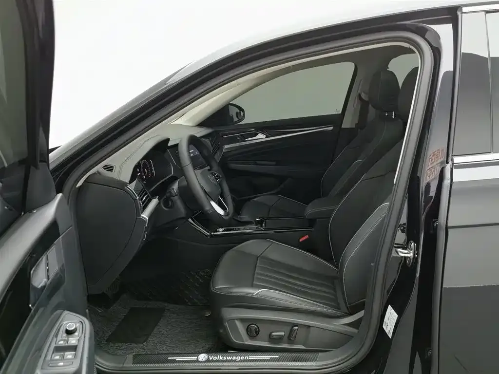 Volkswagen Passat — фото 6