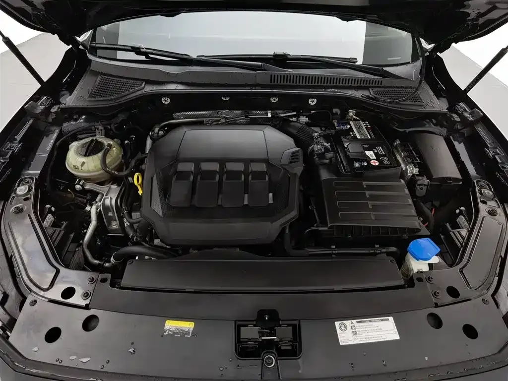 Volkswagen Passat — фото 10