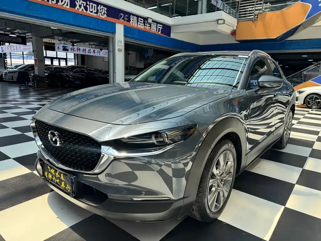Mazda CX-30 — фото 10